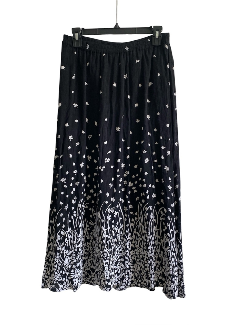 Cathy Daniels Black & White Floral Maxi Skirt Medium Elastic Waist